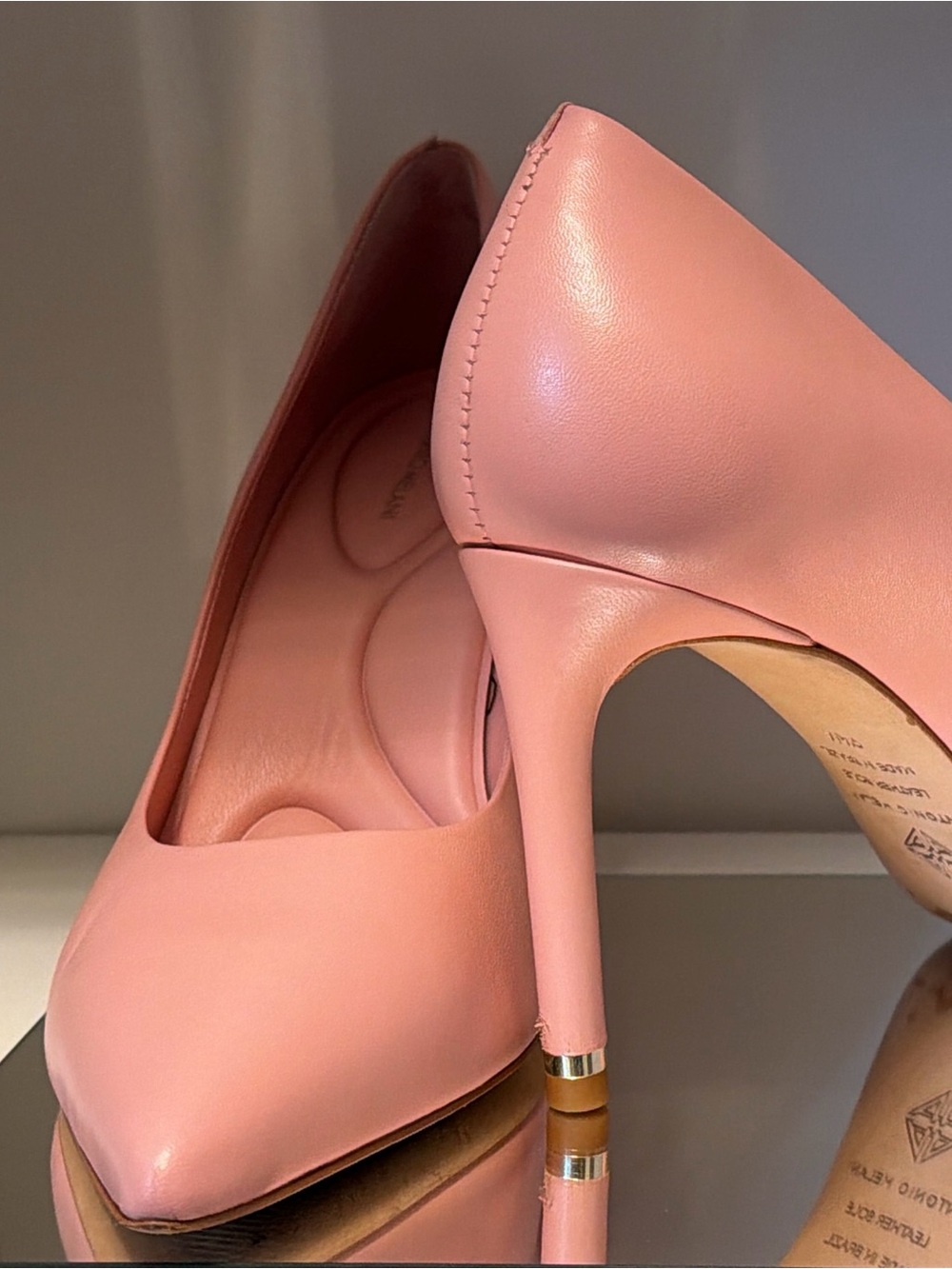ANTONIO MELANI Pink Leather Stiletto Pumps with Gold Heel Band